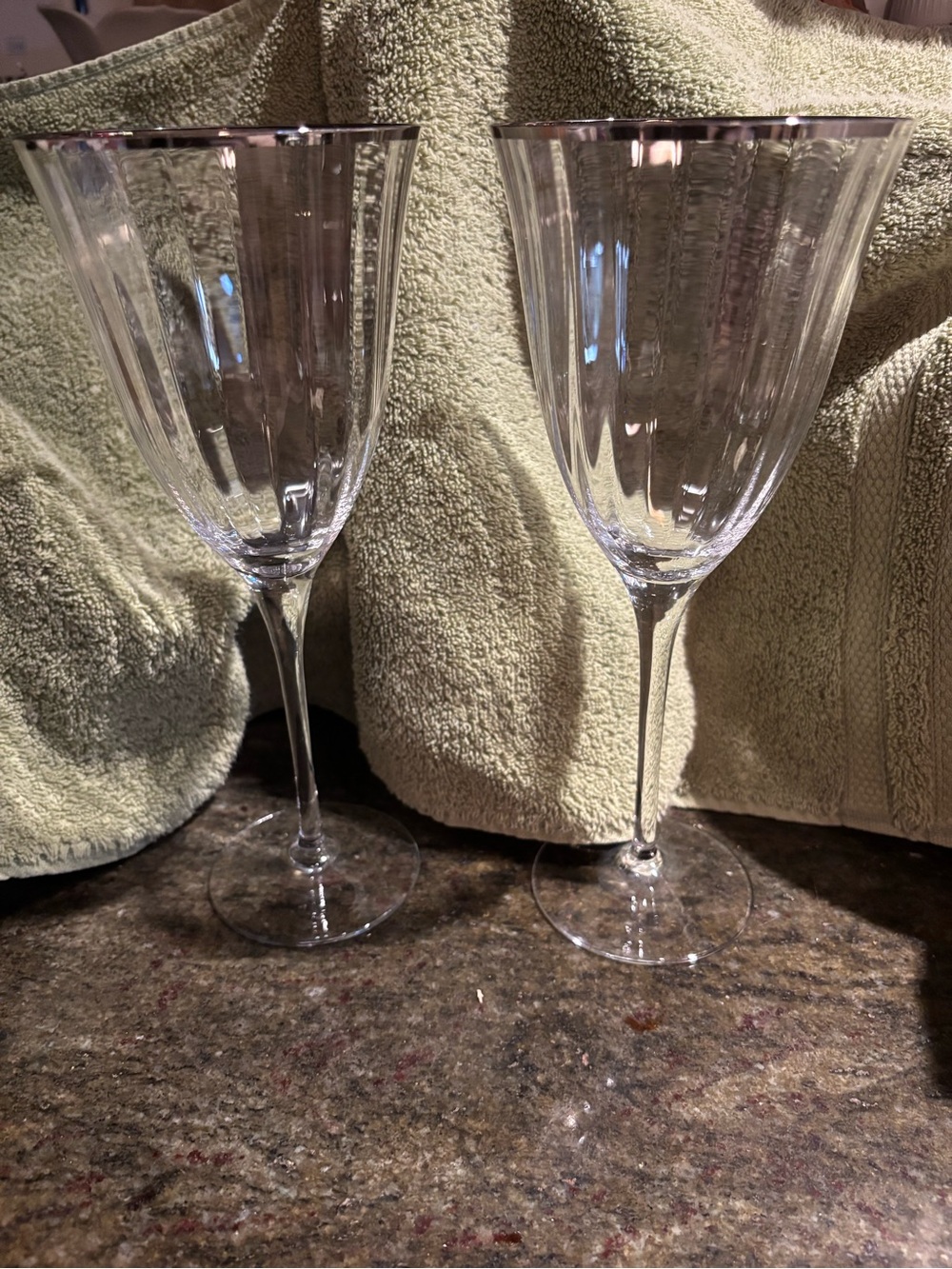 Gorham Laurin Platinum Clear Crystal Wine Glasses with Silver Trim Set of 2